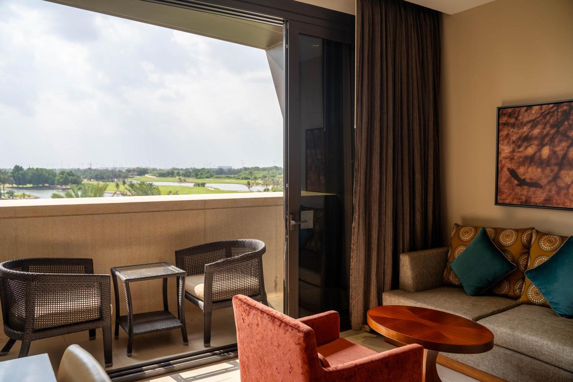Vogo Abu Dhabi Golf Resort & Spa Formerly The Westin Abu Dhabi Golf Resort & Spa Exterior foto